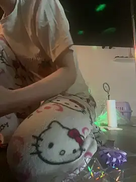 Just-Lillyn Live XXX chat