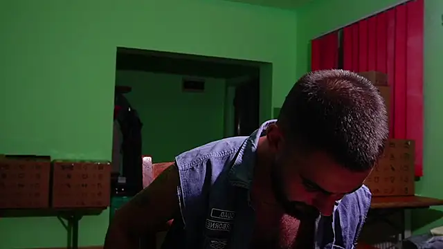 HairyRobxxx Webcam show