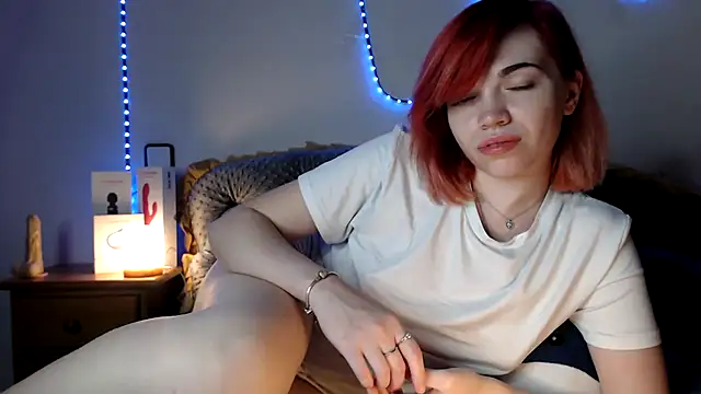 olivka-flower's Live XXX Chat
