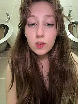 FroggyAnna – Live XXX-chat