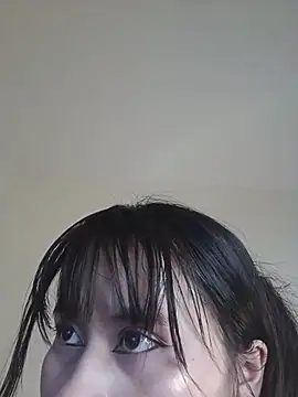 AlessanndraのライブXXXチャット