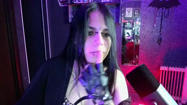 Živý XXX chat Lilith__Devil