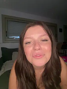 oce_xxx Adlı Modelin Canlı XXX Sohbeti