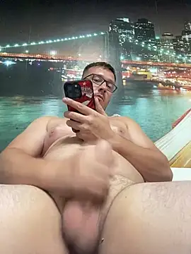 ionut9879's Live XXX Chat