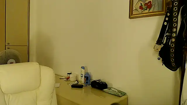 ZajiraShane Chat XXX in diretta
