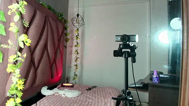 Онлайн чат XXX la_bommbastic