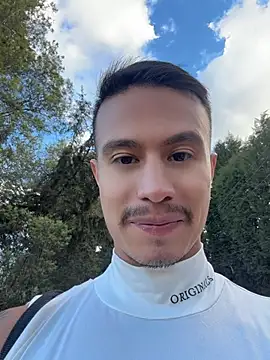 Chat XXX Live DOMINICKVEGAS77