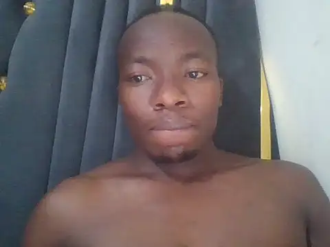 Chat XXX ao vivo de Raphaeltina