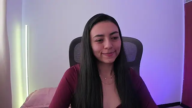 canelleGarces Chat XXX live