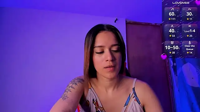 EllieCarter_ Adlı Modelin Canlı XXX Sohbeti