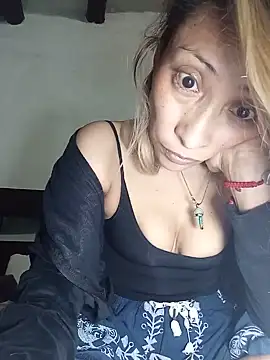 Czat XXX na żywo – alexiajames_13