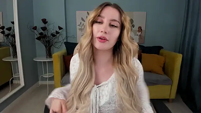 LanaLoon's Live XXX Chat