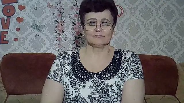 PaulaGolden – Naživo XXX chat