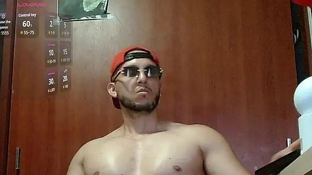 Chat +18 de MarcusMilarc ao vivo