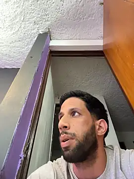 Chatroom XXX en direct de Karim_mansur