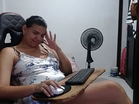 Czat XXX na żywo – Adriana_0312