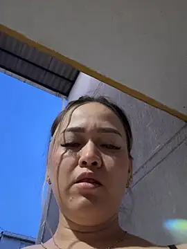 Danielavegax XXX чат на живо