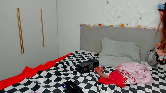 KiraNiight live XXX chat