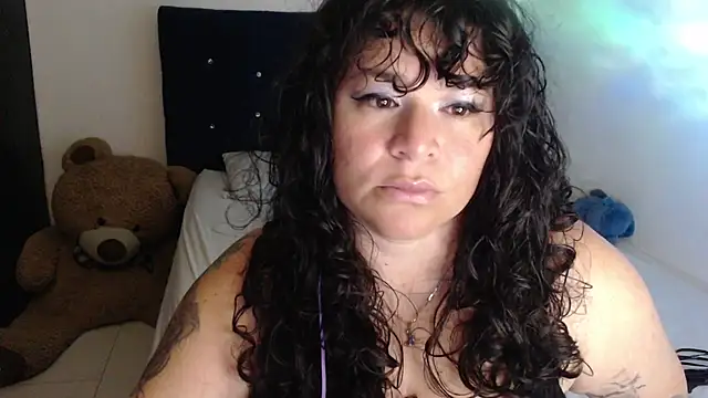 Czat XXX na żywo – ANGELIQUE_KLANE