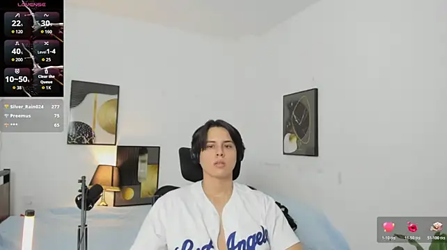 Thom_Ohtani Chat XXX in diretta
