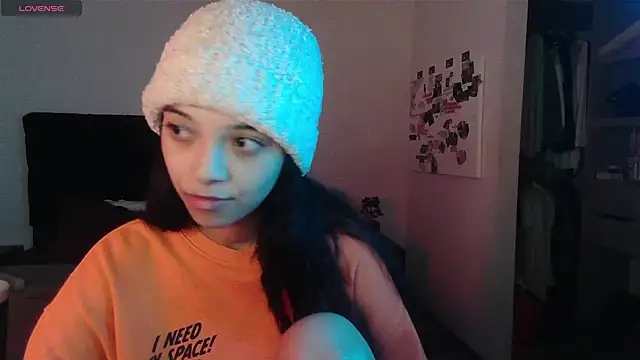 Jasmine_019's Live XXX Chat