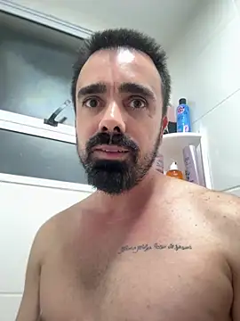 brunobra_ Show in webcam