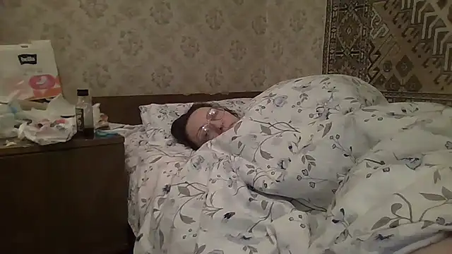 FayInessaKiss Chat XXX in diretta