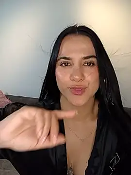 Chat +18 de Bella_Fior ao vivo