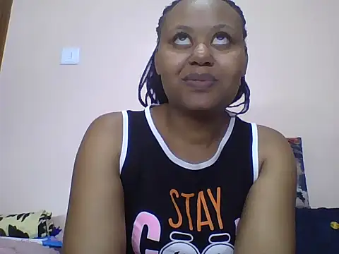 Chat XXX ao vivo de IvoryMuseElara