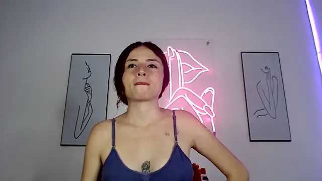 Rihana14 现场XXX聊天