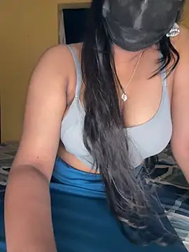 Miss_meera12 XXX чат на живо