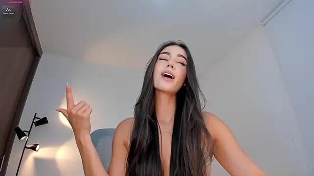 Chat +18 de RebeccaBaxter ao vivo