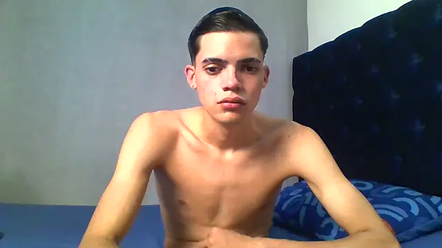 Chat +18 de Latinos_2001 ao vivo
