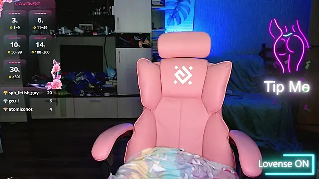 Chat +18 de mischellemeow13 ao vivo