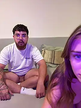 MrAndMrsSavage's Live XXX Chat