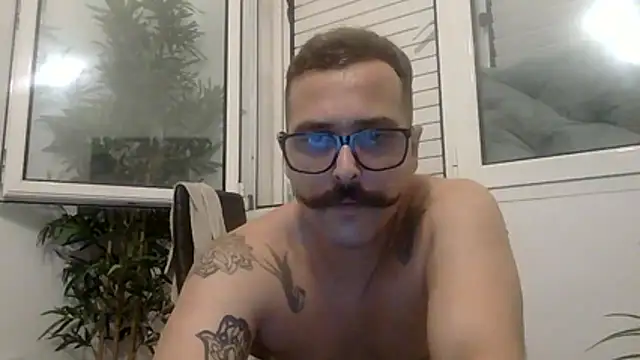 yanick931's Live XXX Chat
