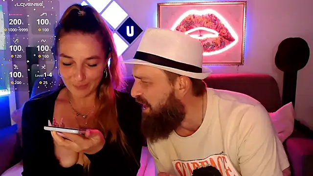 Chat +18 de BellaXundXUwe ao vivo