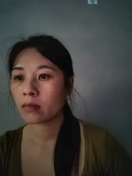 Cums_hot 即時 XXX 聊天