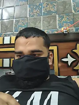 BeardKingoBack – Live XXX-chat