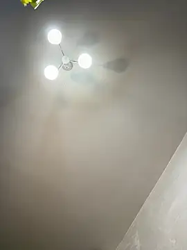 KaylaLewyss 라이브 XXX 채팅