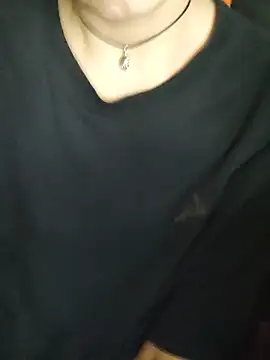 Aashikalaa Chat XXX in diretta