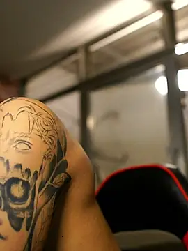 Chat XXX ao vivo de AlphaMasterXxx