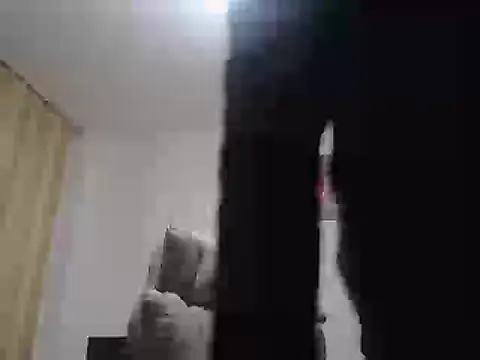 MasterDani001 live XXX chat