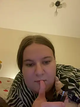SkyeRotter's Live XXX Chat