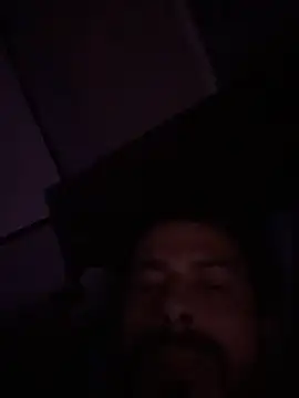 Chat +18 de CarlRitzJay ao vivo