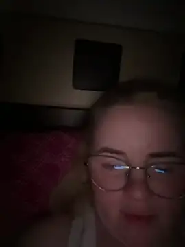 Velvet_lunaa – Naživo XXX chat