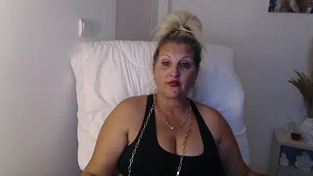 Divineblond Live XXX-chat
