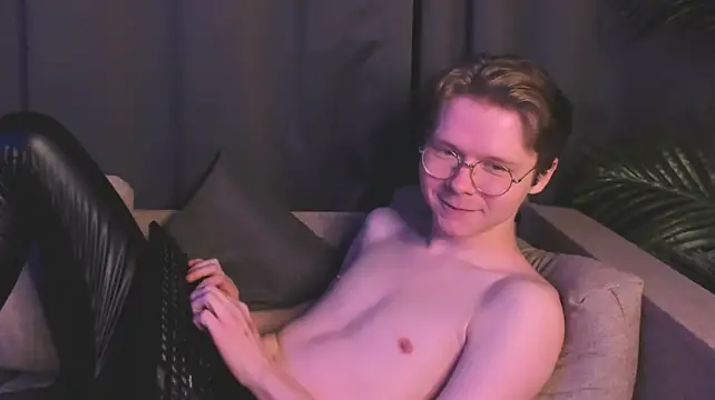 Živý XXX chat DanielSanders