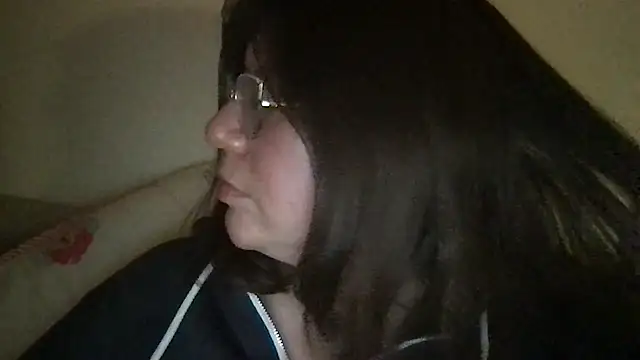 HYPHYtype's Live XXX Chat