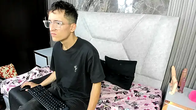 SummerAndErick_HL – Naživo XXX chat